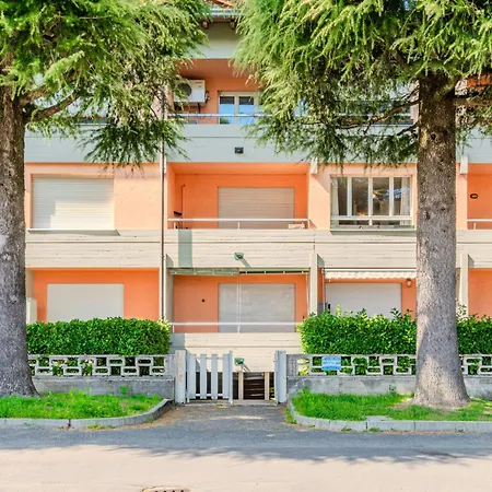 Al Molo By Interhome Apartamento Domaso